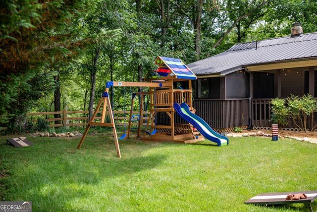 33 Pigeon Creek Drive, Blue Ridge, GA 30513