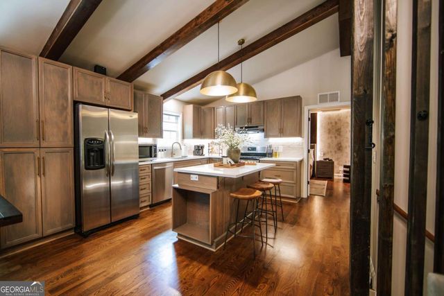 33 Pigeon Creek Drive, Blue Ridge, GA 30513
