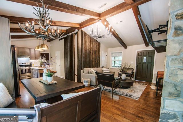 33 Pigeon Creek Drive, Blue Ridge, GA 30513