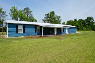 445 W Willow Pond Rd., Johnsonville, SC 29555