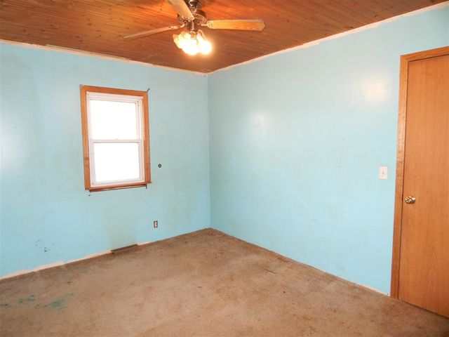 11392 E Apple Avenue, Ravenna, MI 49451