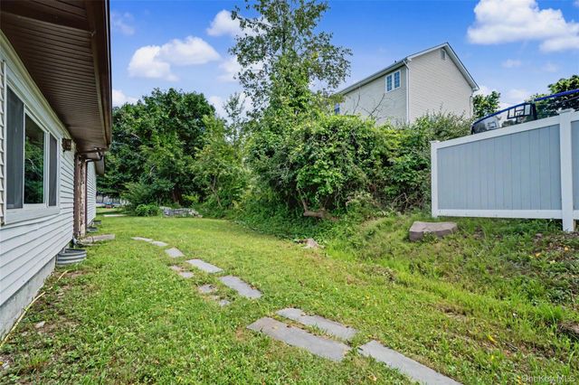 1 Placid Lane, Monroe, NY 10950