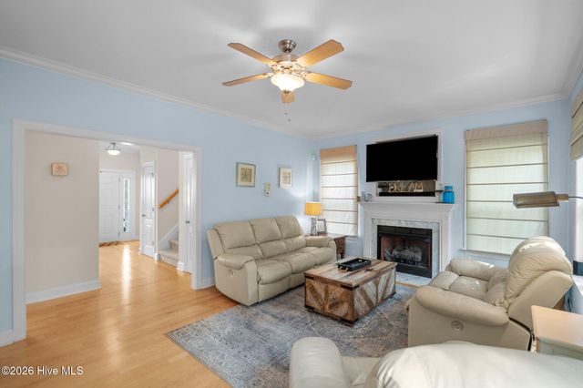 127 Headwaters Drive, Hampstead, NC 28443