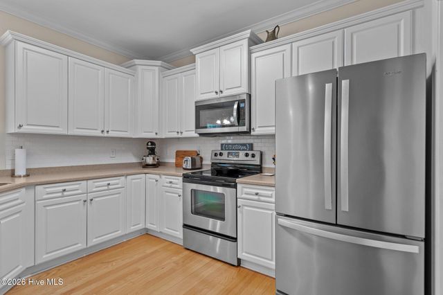 127 Headwaters Drive, Hampstead, NC 28443
