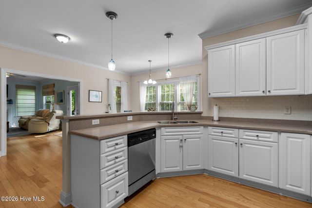 127 Headwaters Drive, Hampstead, NC 28443