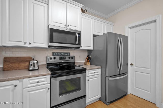 127 Headwaters Drive, Hampstead, NC 28443