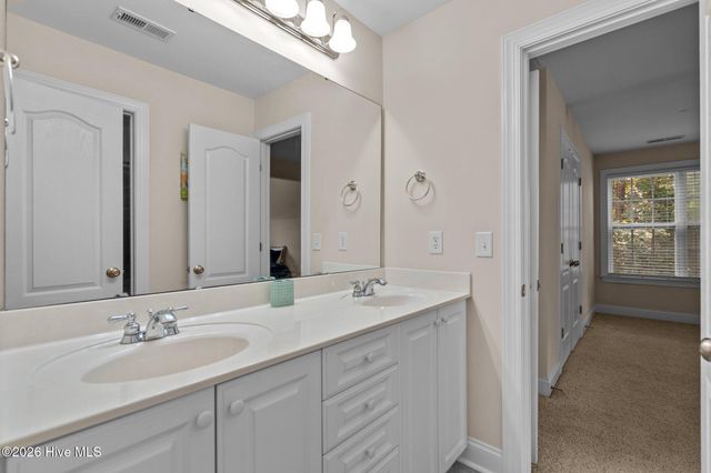 127 Headwaters Drive, Hampstead, NC 28443