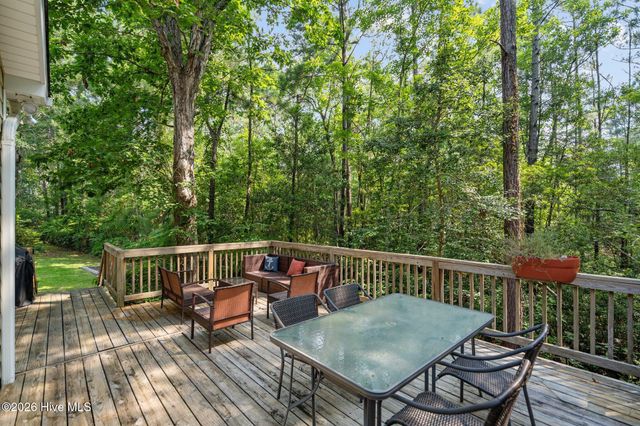 127 Headwaters Drive, Hampstead, NC 28443