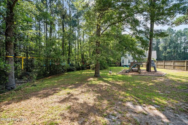 127 Headwaters Drive, Hampstead, NC 28443