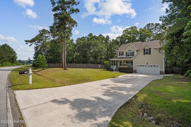 127 Headwaters Drive, Hampstead, NC 28443