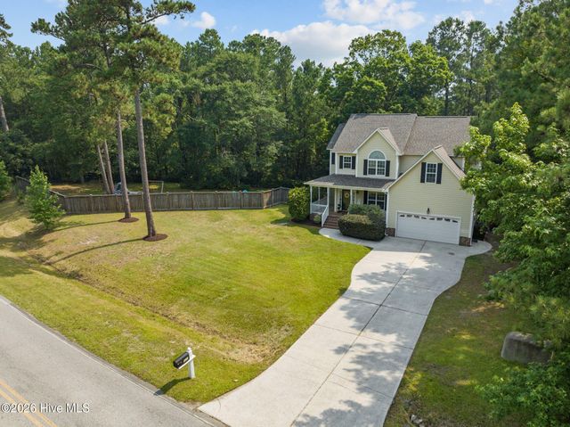 127 Headwaters Drive, Hampstead, NC 28443