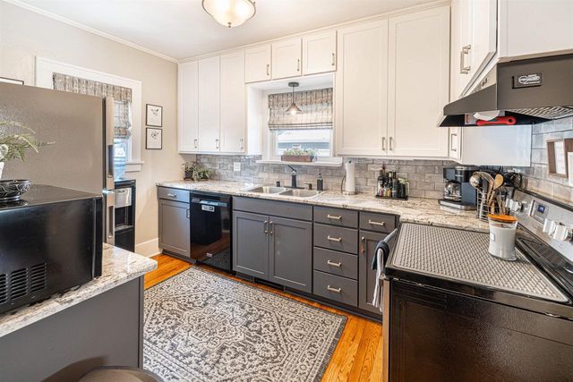 733 Eisenhower Avenue, Janesville, WI 53545