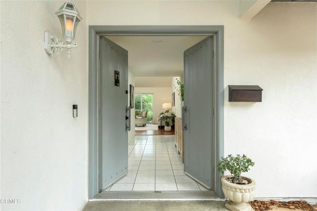 9416 True Knoll Drive, Los Angeles, CA 91042