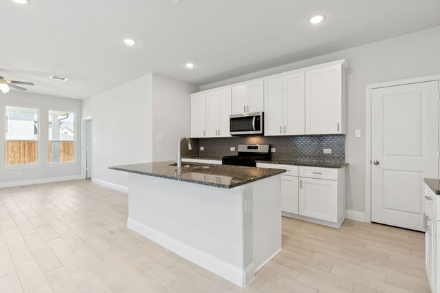 725 Rusty Spurs Place, Weston, TX 75009