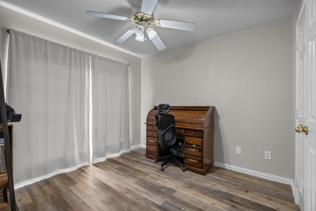115 S Blue Bonnet Circle, Justin, TX 76247