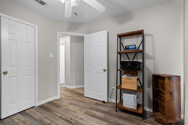 115 S Blue Bonnet Circle, Justin, TX 76247
