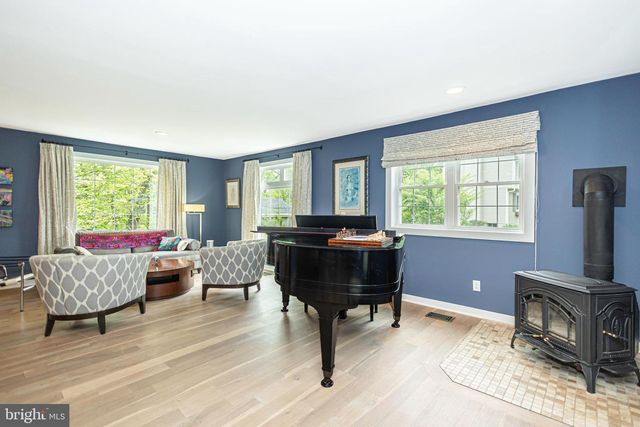 2214 STACKHOUSE DR, Yardley, PA 19067