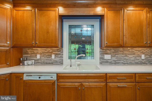2214 STACKHOUSE DR, Yardley, PA 19067
