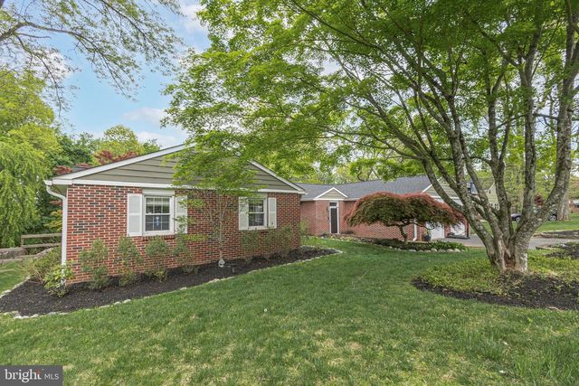 2214 STACKHOUSE DR, Yardley, PA 19067
