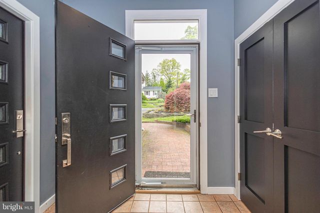 2214 STACKHOUSE DR, Yardley, PA 19067