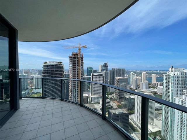 1000 Brickell Plaza 5908, Miami, FL 33131