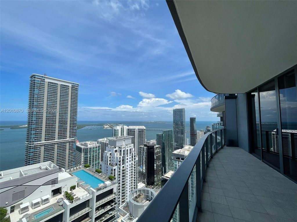 1000 Brickell Plaza 5908, Miami, FL 33131