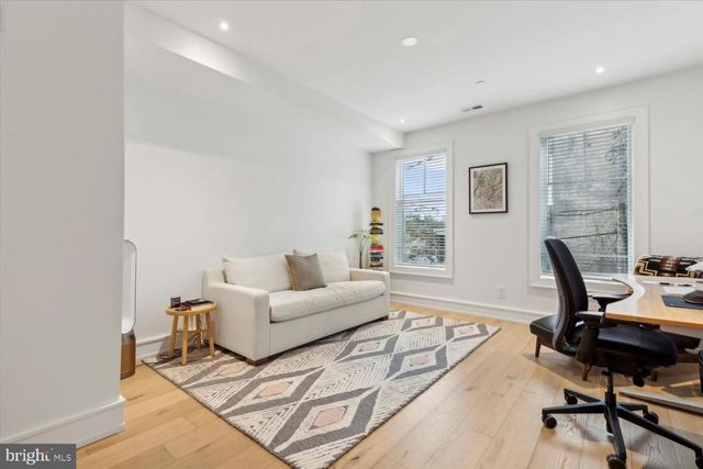 8100 GERMANTOWN AVE #A, Philadelphia, PA 19118