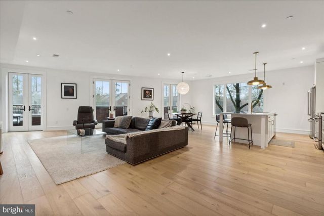 8100 GERMANTOWN AVE #A, Philadelphia, PA 19118