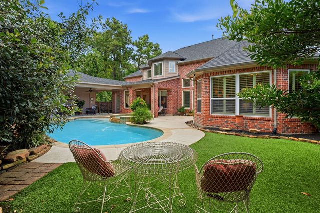 1319 Regal Shores Court, Kingwood, TX 77345