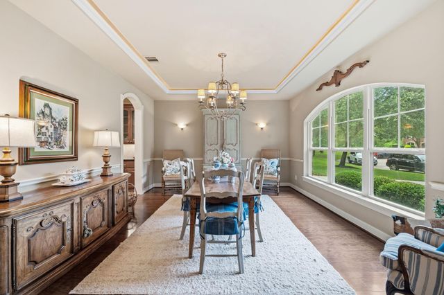 1319 Regal Shores Court, Kingwood, TX 77345
