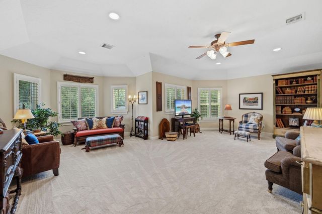1319 Regal Shores Court, Kingwood, TX 77345
