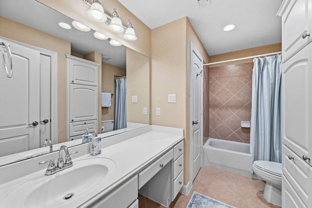 1319 Regal Shores Court, Kingwood, TX 77345