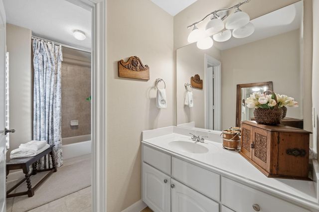 1319 Regal Shores Court, Kingwood, TX 77345