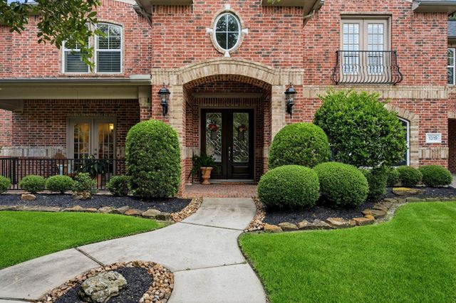 1319 Regal Shores Court, Kingwood, TX 77345