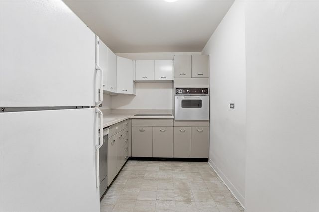 4800 S Chicago Beach Drive 1503S, Chicago, IL 60615