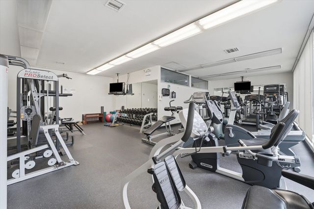 4800 S Chicago Beach Drive 1503S, Chicago, IL 60615
