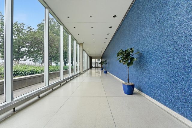 4800 S Chicago Beach Drive 1503S, Chicago, IL 60615