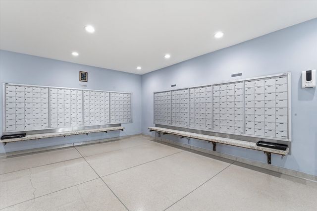 4800 S Chicago Beach Drive 1503S, Chicago, IL 60615