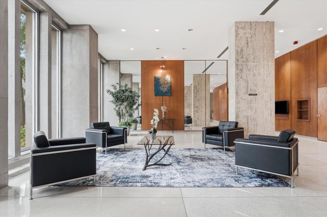 4800 S Chicago Beach Drive 1503S, Chicago, IL 60615