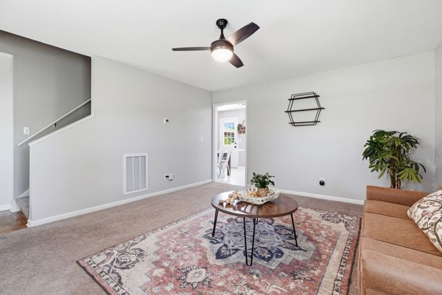 507 Morris Dr, Murfreesboro, TN 37130