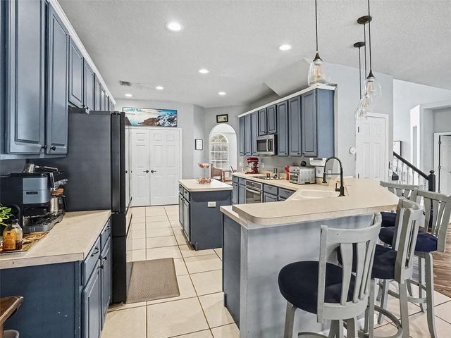 2102 GREEN ASH COURT, Winter Garden, FL 34787