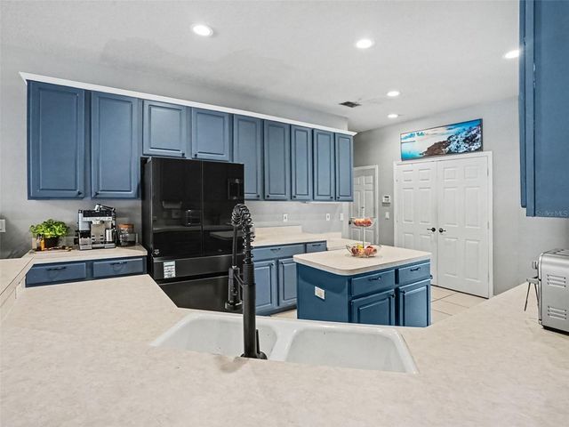 2102 GREEN ASH COURT, Winter Garden, FL 34787
