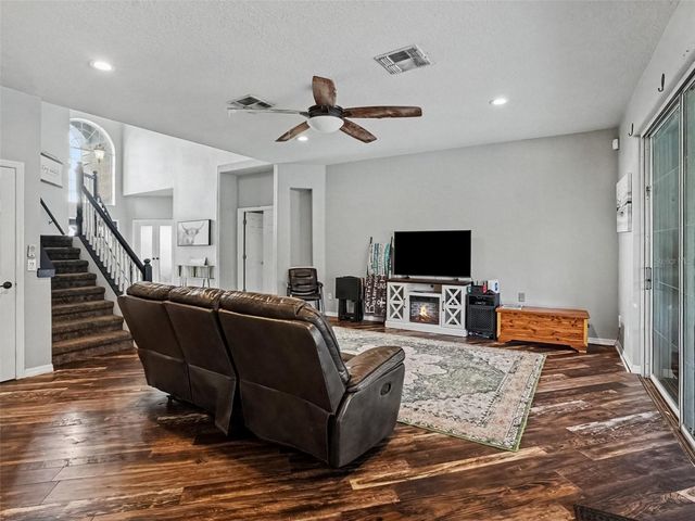 2102 GREEN ASH COURT, Winter Garden, FL 34787