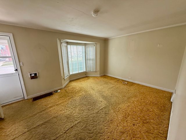 7456 W Seminole Street, Chicago, IL 60631