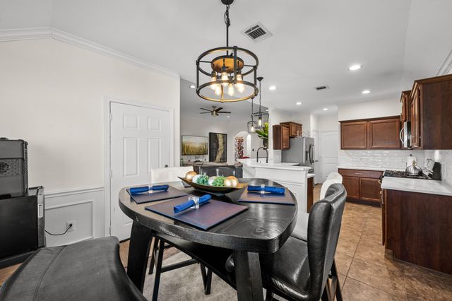 6318 Ezzard Charles Lane, Houston, TX 77091