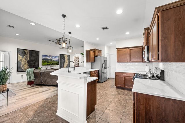 6318 Ezzard Charles Lane, Houston, TX 77091