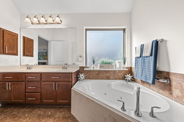 6318 Ezzard Charles Lane, Houston, TX 77091