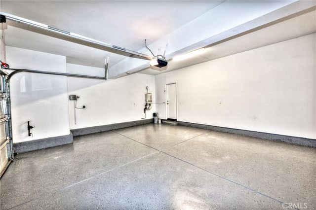 858 Calaveras, Corona, CA 92878