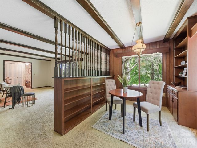 252 Big Stomp Road, Waynesville, NC 28786
