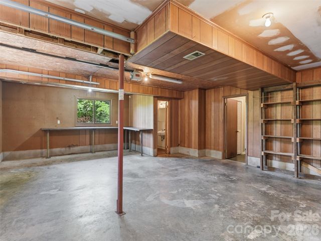 252 Big Stomp Road, Waynesville, NC 28786